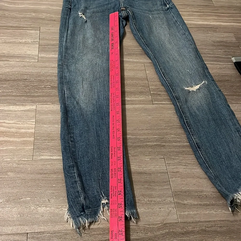 Zara Raw Hem The Skinny Ankle Distressed Jeans